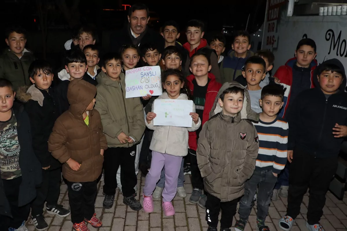 Başkan Kılca ve çocuklar