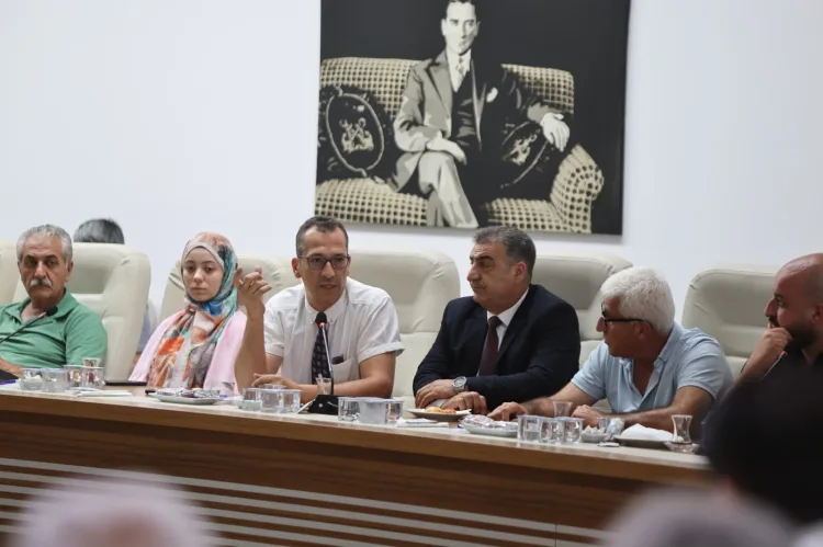 Başkan Kınay, Esnafla İstişare Toplantısı Yaptı