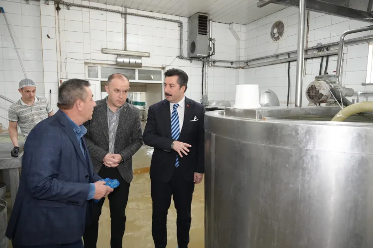Başkan Özel, Orhaniye Kooperatifi’ni Ziyaret Etti
