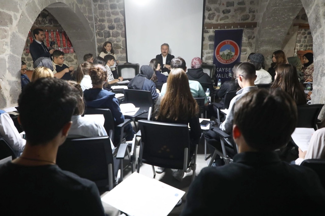 Başkan Palancıoğlu’ndan Öğrencilere İlham Verdi
