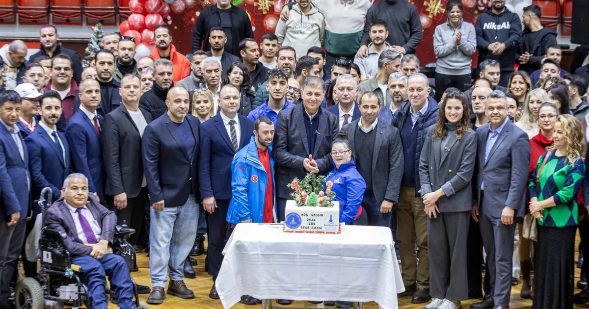 Başkan Tugay, Sporcularla Yeni Yıl Buluşması