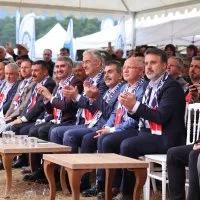 1785389158<em>280</em>Baskan-Vekili-Biba-Bursa-ve-Erzurum-iki-manevi-kaledir.jpg