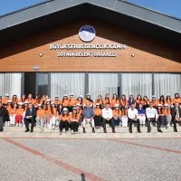 1783510883<em>580</em>Baskan-Vekili-Biba-Bursali-gencler-cok-sansli.jpeg