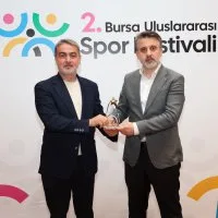 1780997112<em>786</em>Baskan-Vekili-Biba-Cocuklarin-sporla-buyudugu-bir-Bursa-icin-calisiyoruz.jpeg