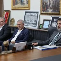 1783396243<em>407</em>Baskan-Vekili-Bibadan-Iznike-‘Kultur-merkezi-ve-B-Kafe-mujdesi.jpeg