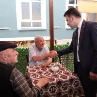 1781012715<em>868</em>Baskan-Vekili-Biba-Gursuya-cikarma-yapti.jpeg