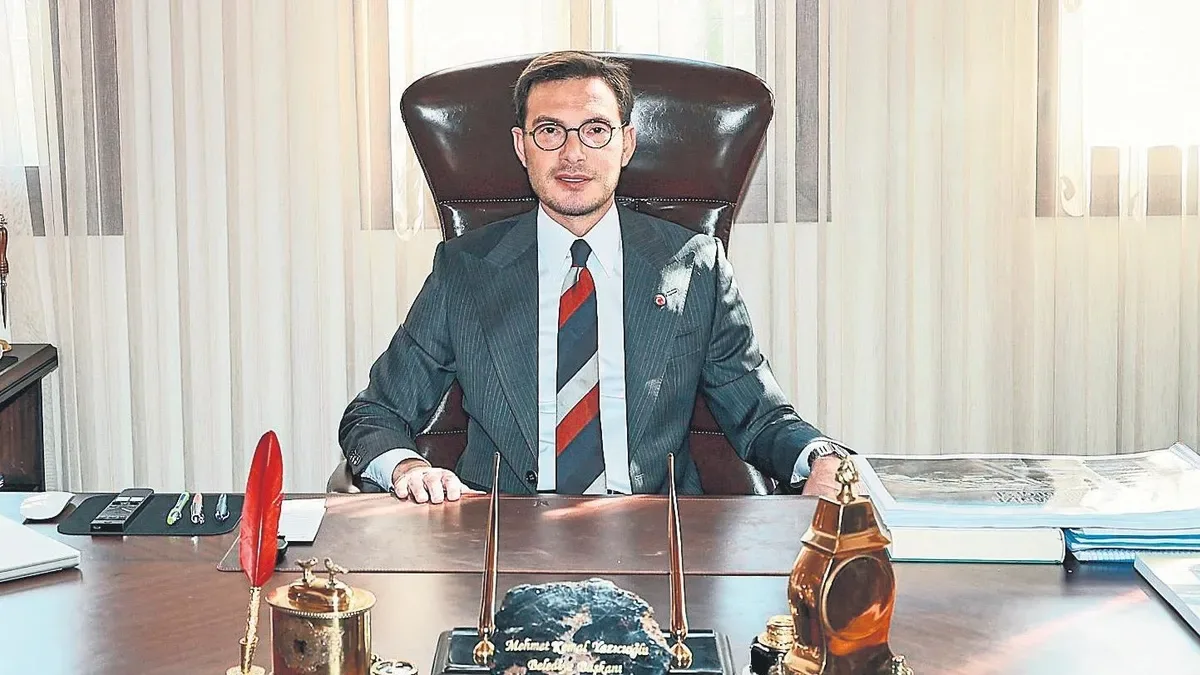 Başkanın Odasında Şok: Böcek Bulundu!