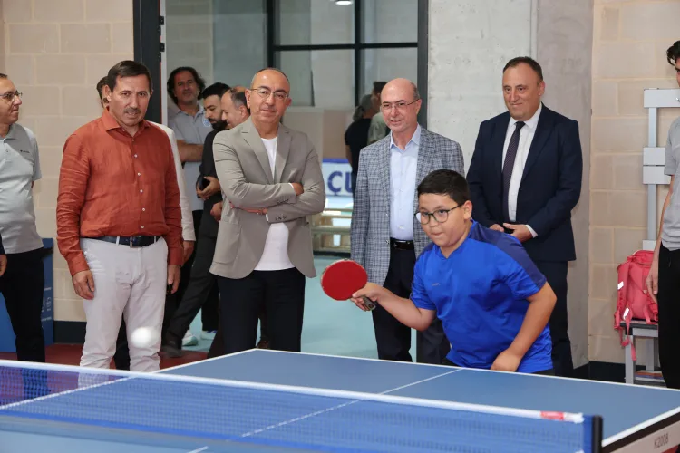 Başkanlar, Selçuklu Sporcu Merkezi’ni Ziyaret Etti