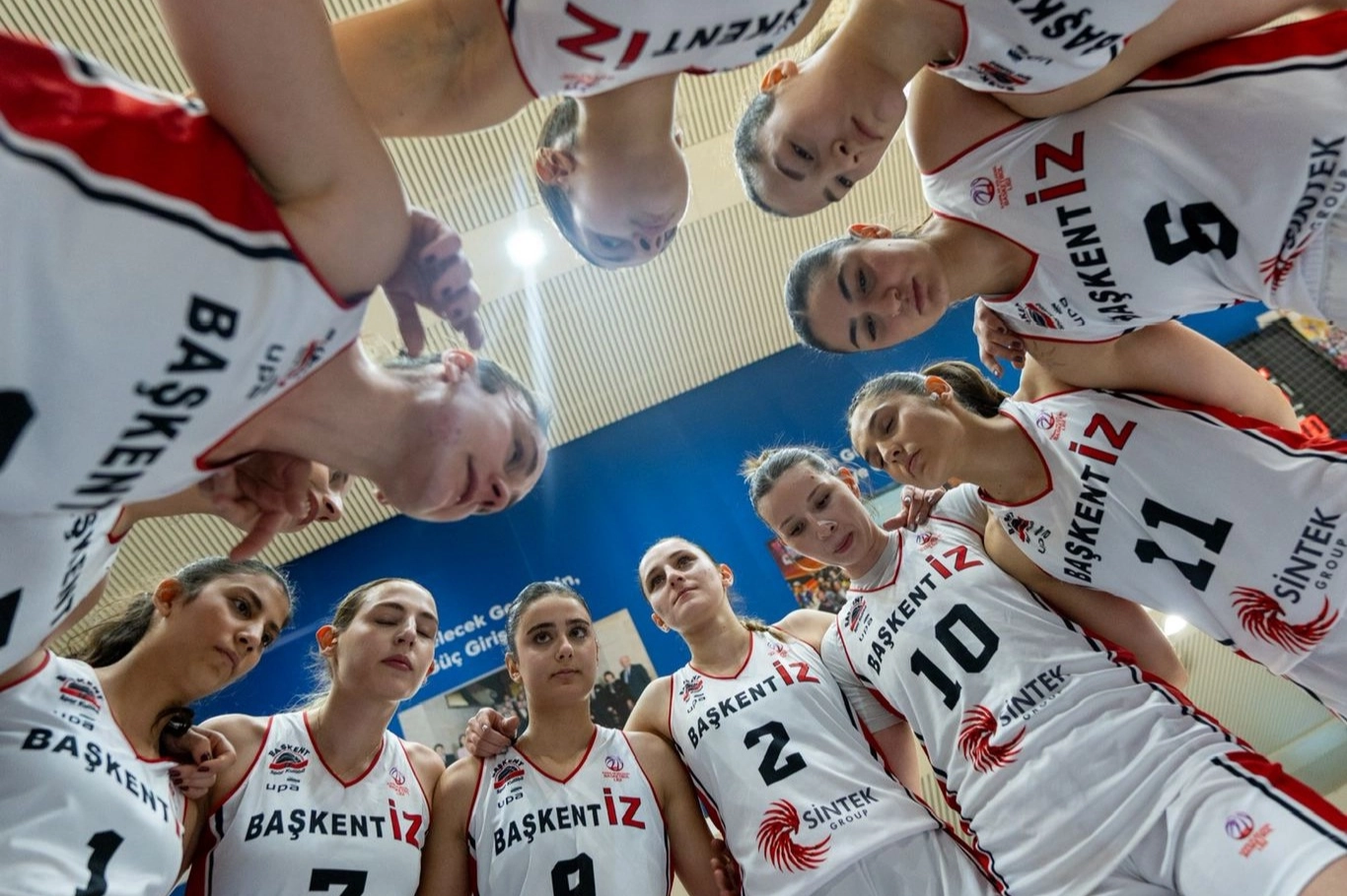 Başkent İz Kadın Basketbol Takımı Yarı Finalde!