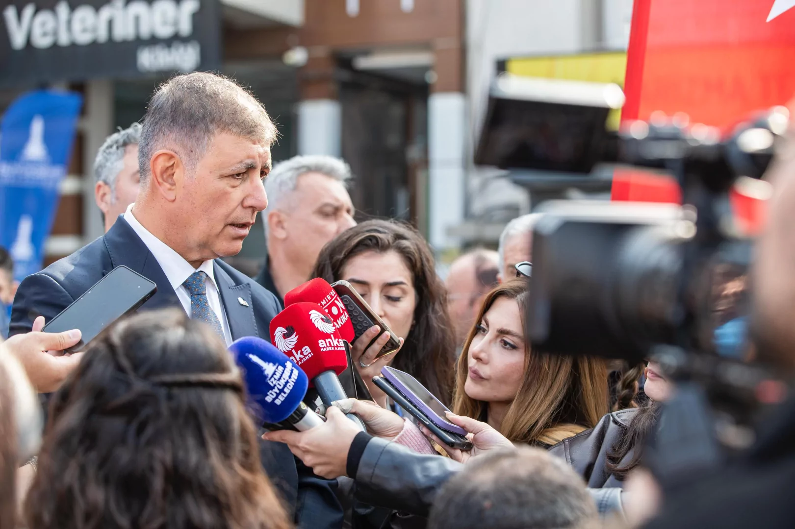 Basmane Çukuru’na Kültür Merkezi Geliyor!