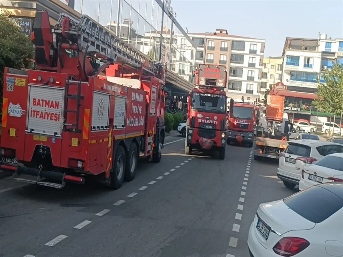 Batman’da facia! Spor salonunun sauna bölümde yangın çıktı: 2 ölü, 1'i ağır 10 yaralı 2