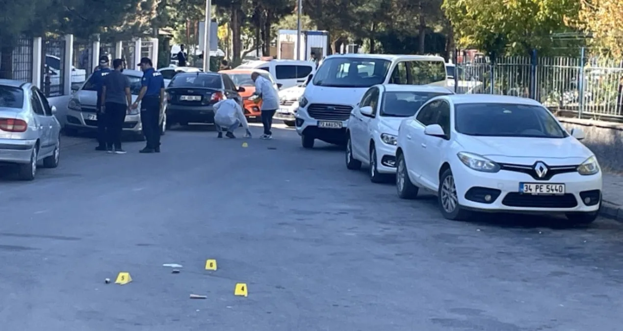 Batman’da Silahlı Kavga: Araçlar Kurşunlandı!