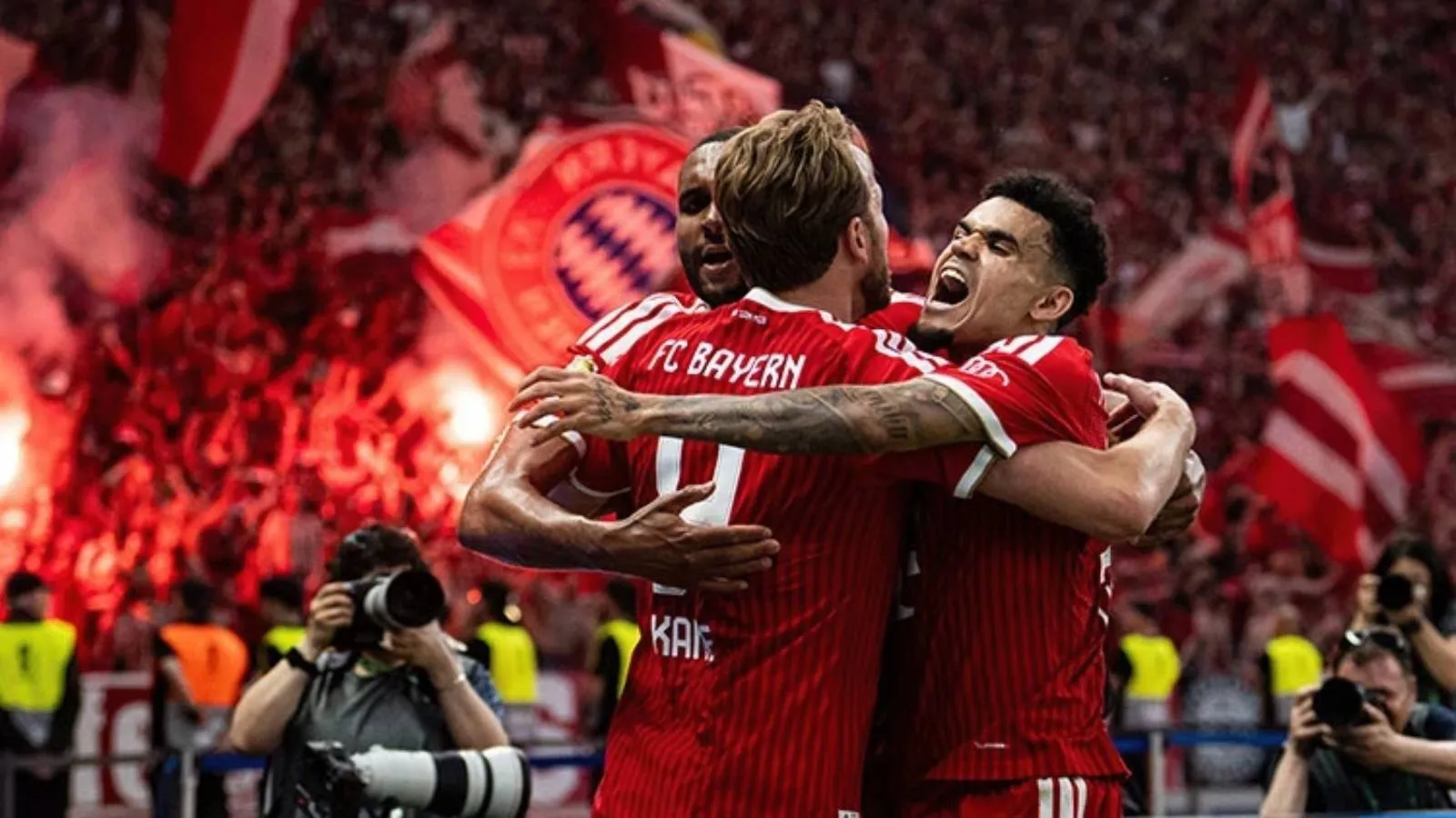 Bayern Münih, Kane’in Hat-Trick’iyle Kupayı Aldı!