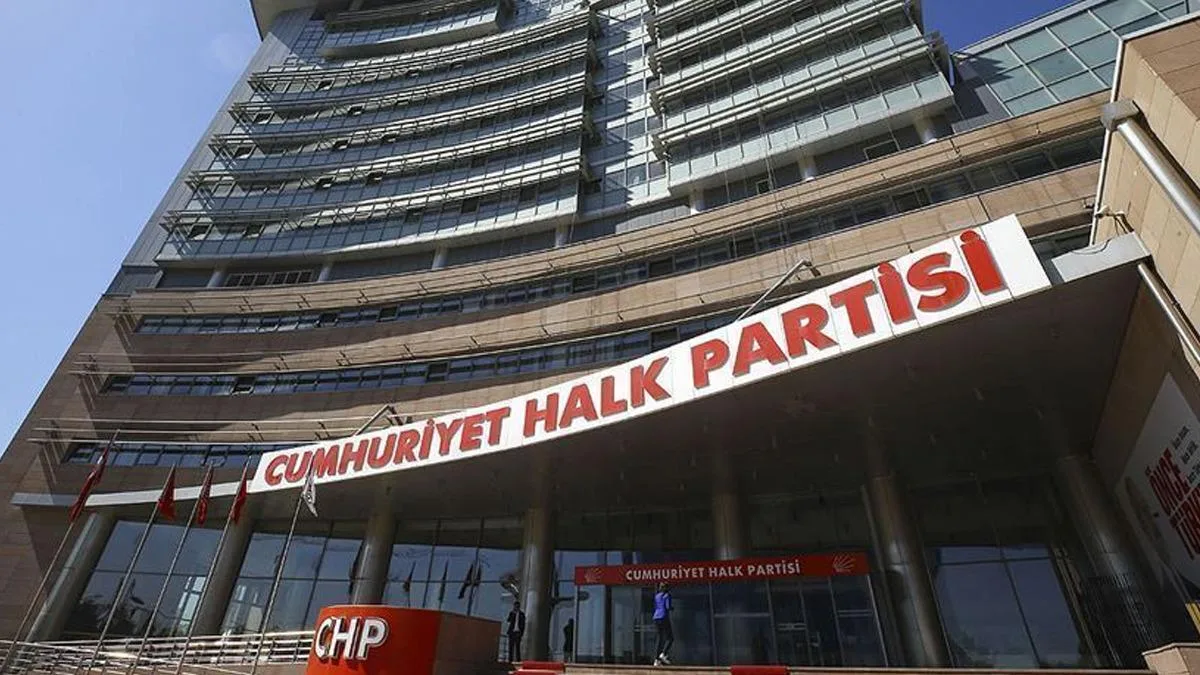 Bayramda Siyasi Ziyaretler Hız Kazandı!