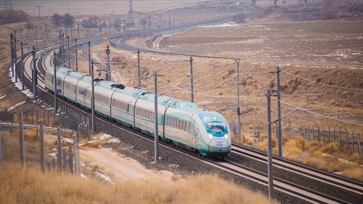 Bayramda Tren Seferlerine 8 Bin Kapasite Artışı!