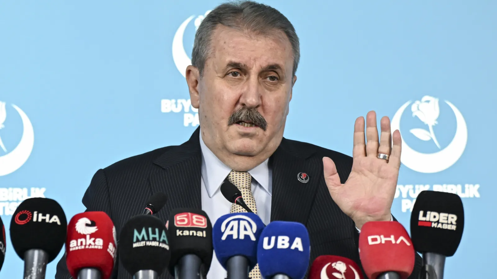 BBP Lideri Destici: Okul Şiddeti Toplumsal Sorun!