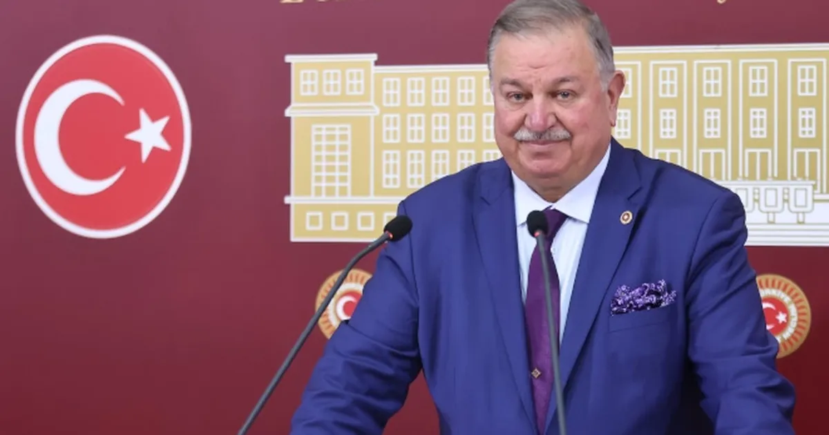 Bekin: Trump’ın Sözleri İran’a Müdahale!