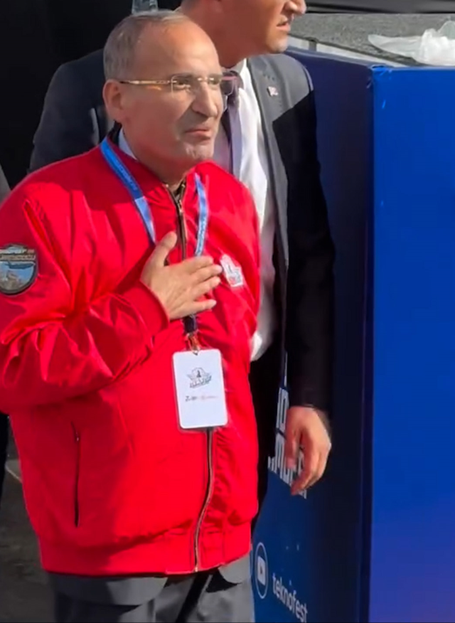 Bekir Bozdağ’ın Sağlığı İyileşiyor: Yeni Görüntüleri