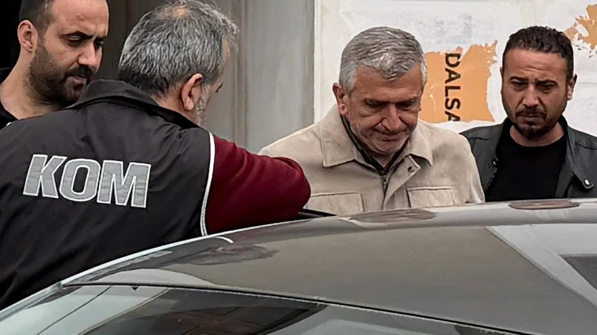 Belediye Başkanı Albayrak İrtikap Sebebiyle Gözaltında