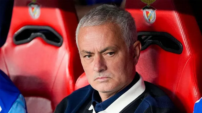 Benfica, Mourinho ile Namağlup Sezonu Tamamladı!