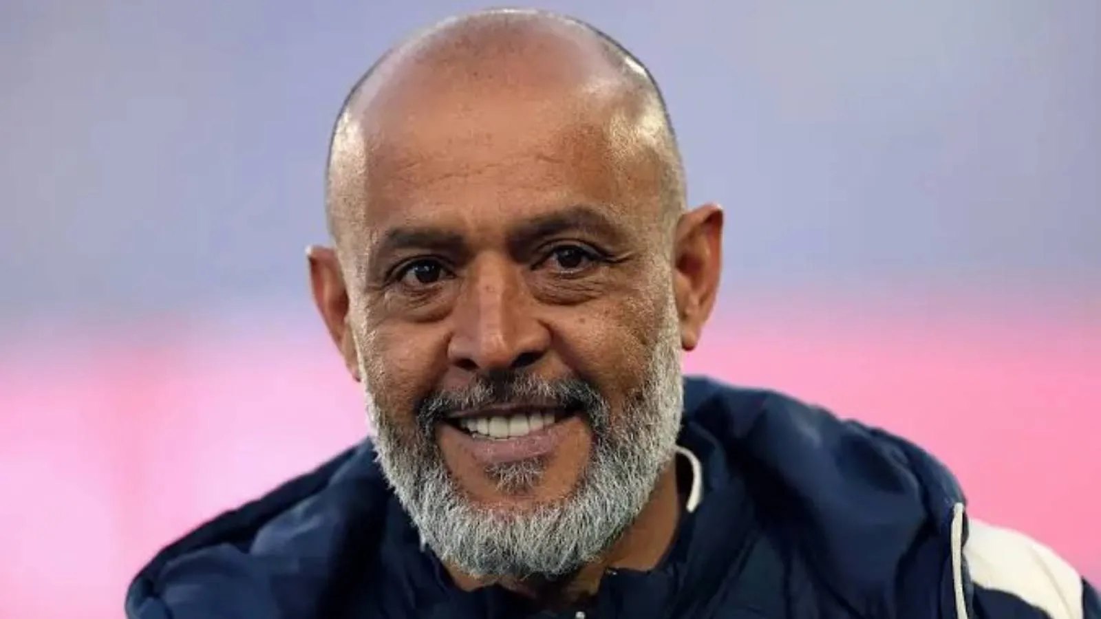 Beşiktaş’ta Hoca Arayışı: Nuno Kalıyor, Genesio Veda!