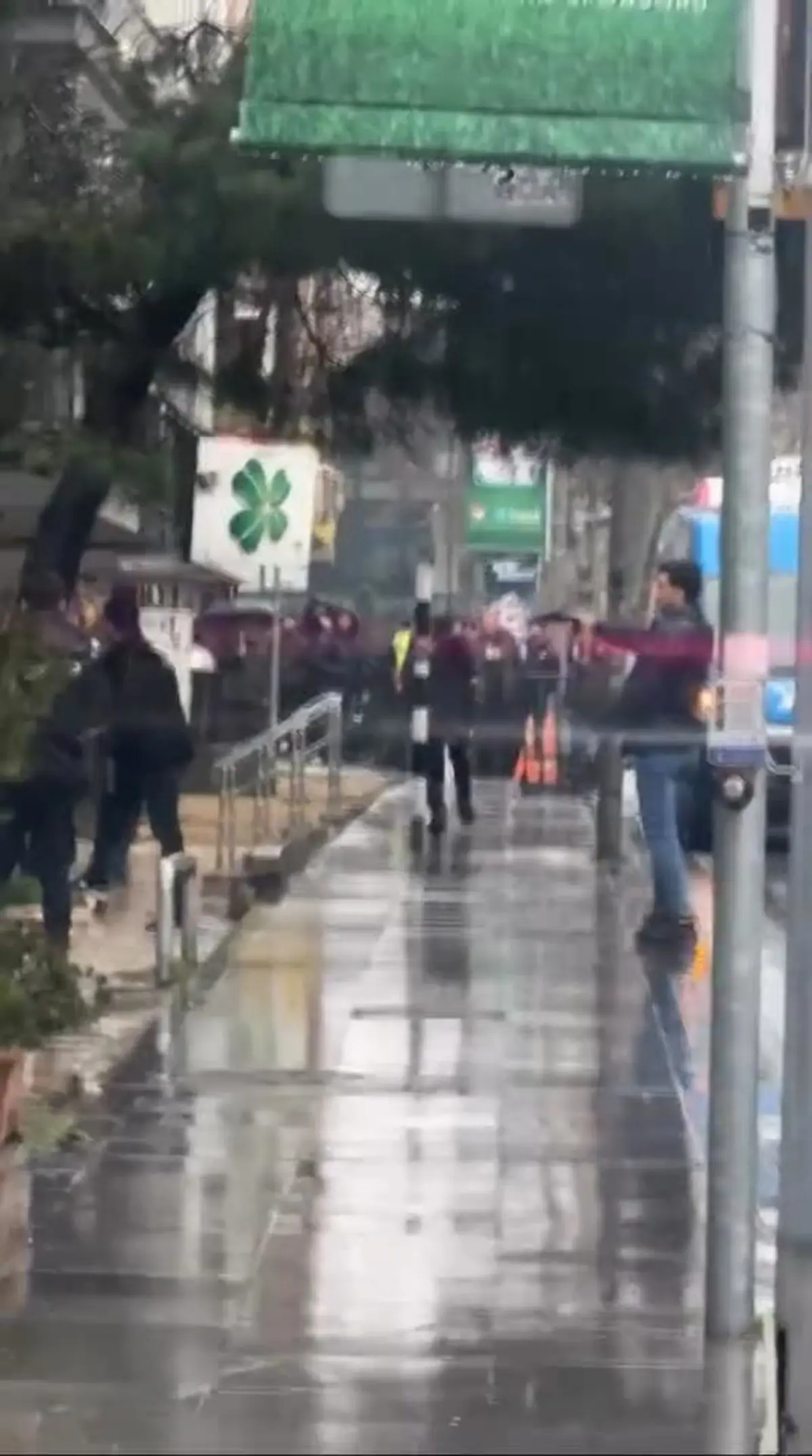 Beşiktaş ta banka soygunu girişimi! Şüpheli kısa sürede yakalandı 3