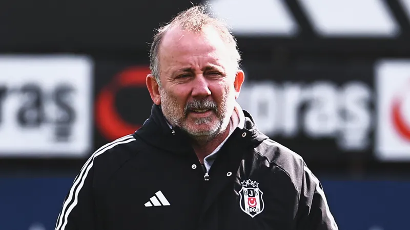 Beşiktaş’ta Toure’den Moral Beklentisi