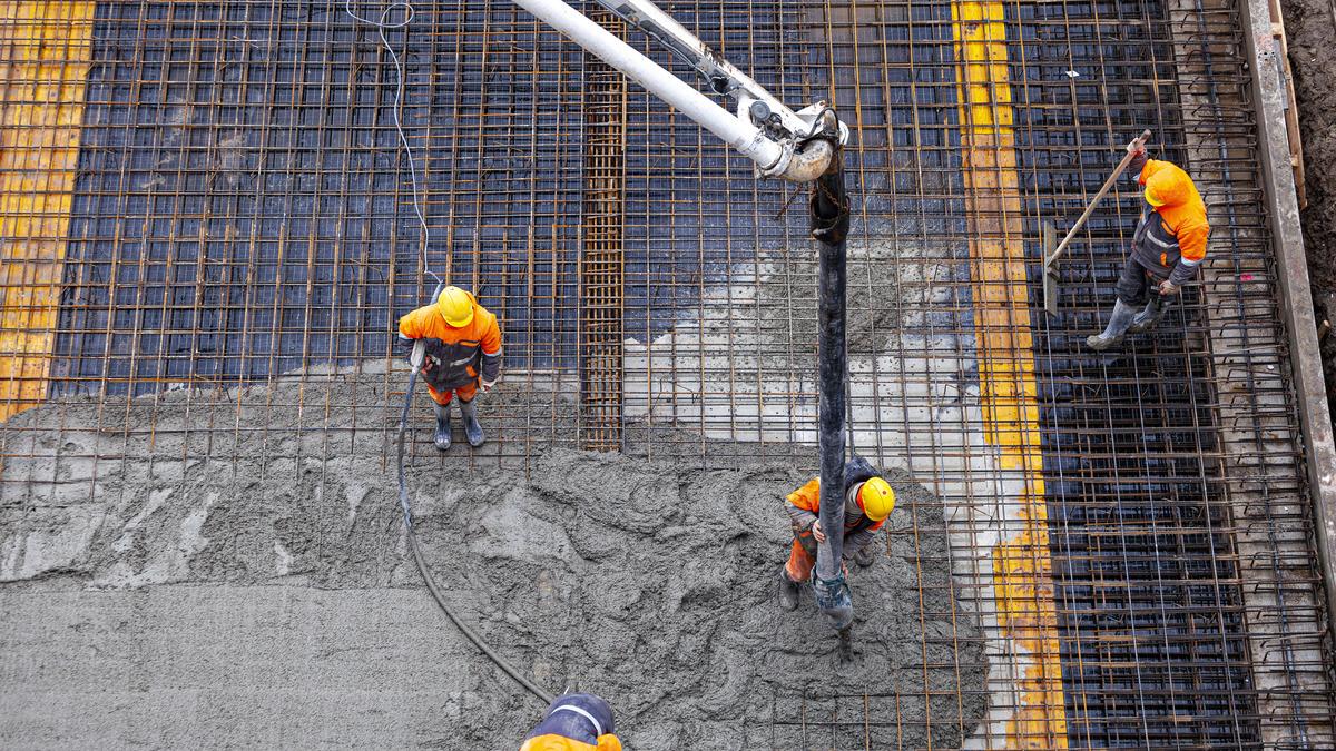 Beton Devrimi: Kendi Kendini Onaran Akıllı Malzeme!