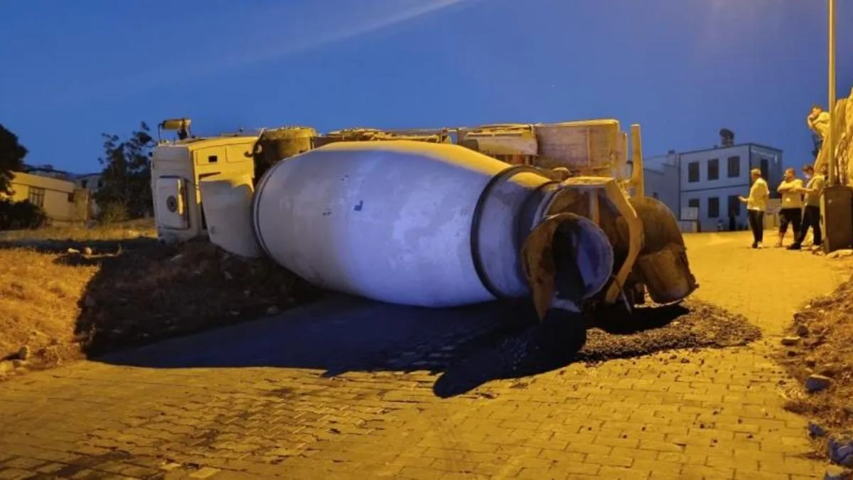 Beton Mikserinin Devrilmesi: Kaza Ayrıntıları!