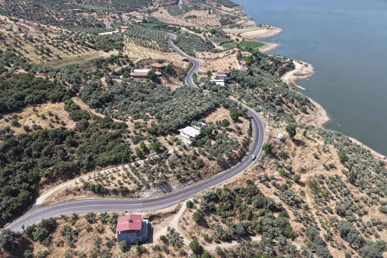 Beydağ’da Ölüm Yolu Tarihe Karıştı!