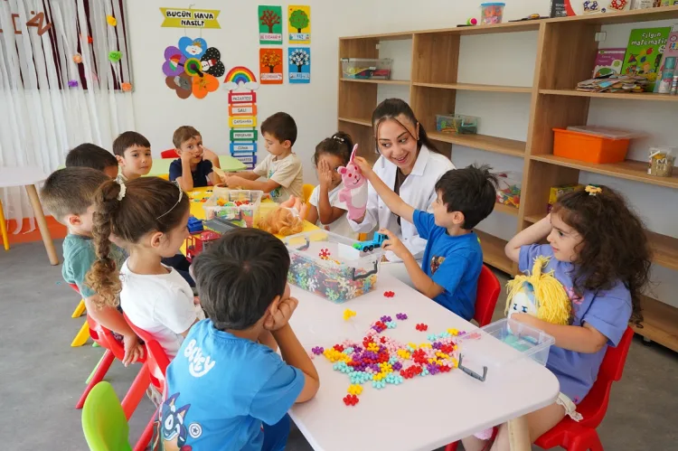 Beylikdüzü’nde Her Mahalleye Yeni Kreş Açıldı!