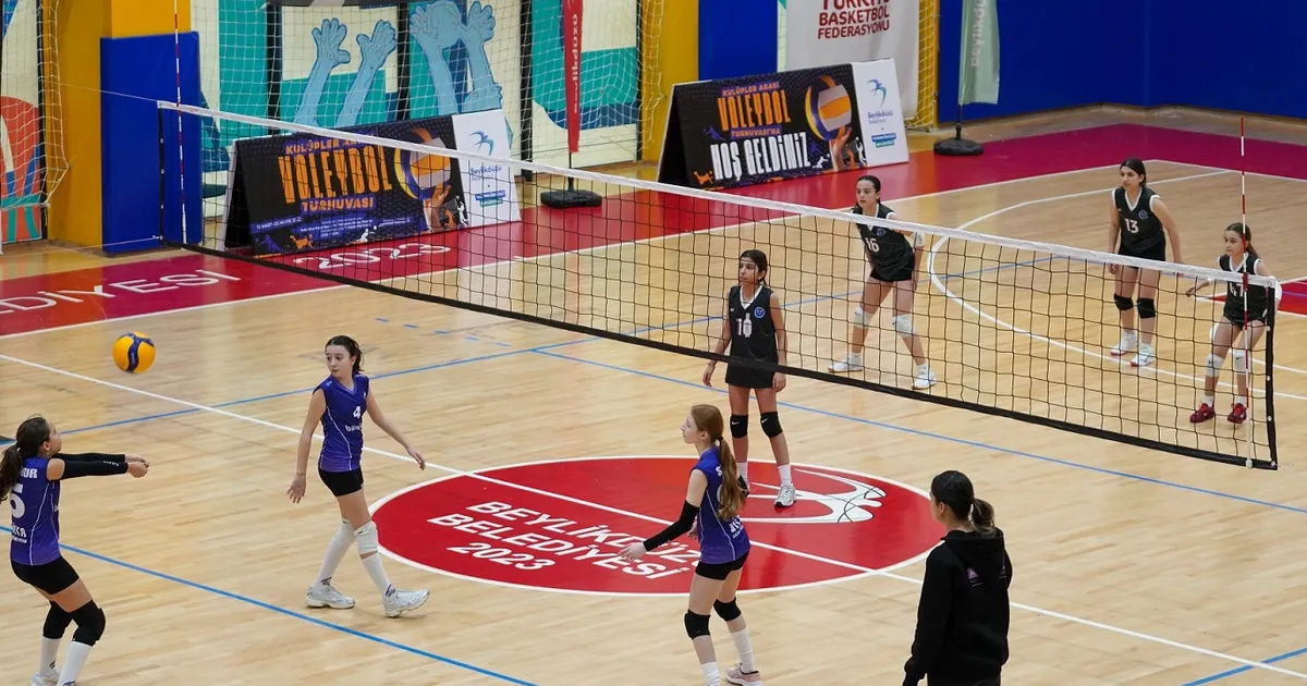 Beylikdüzü’nde Voleybol Turnuvası Start Aldı!