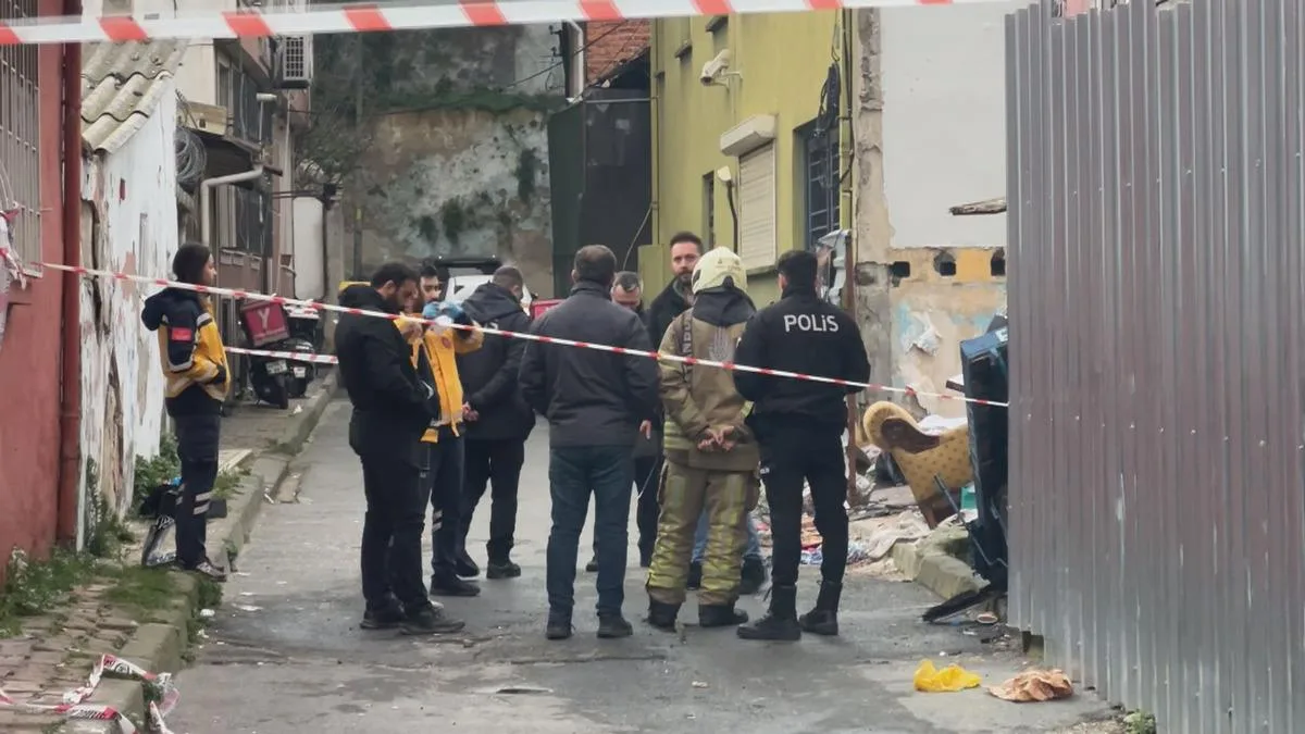 Beyoğlu’nda Yangın: 2 Yaşındaki Bebek Hayatını Kaybetti