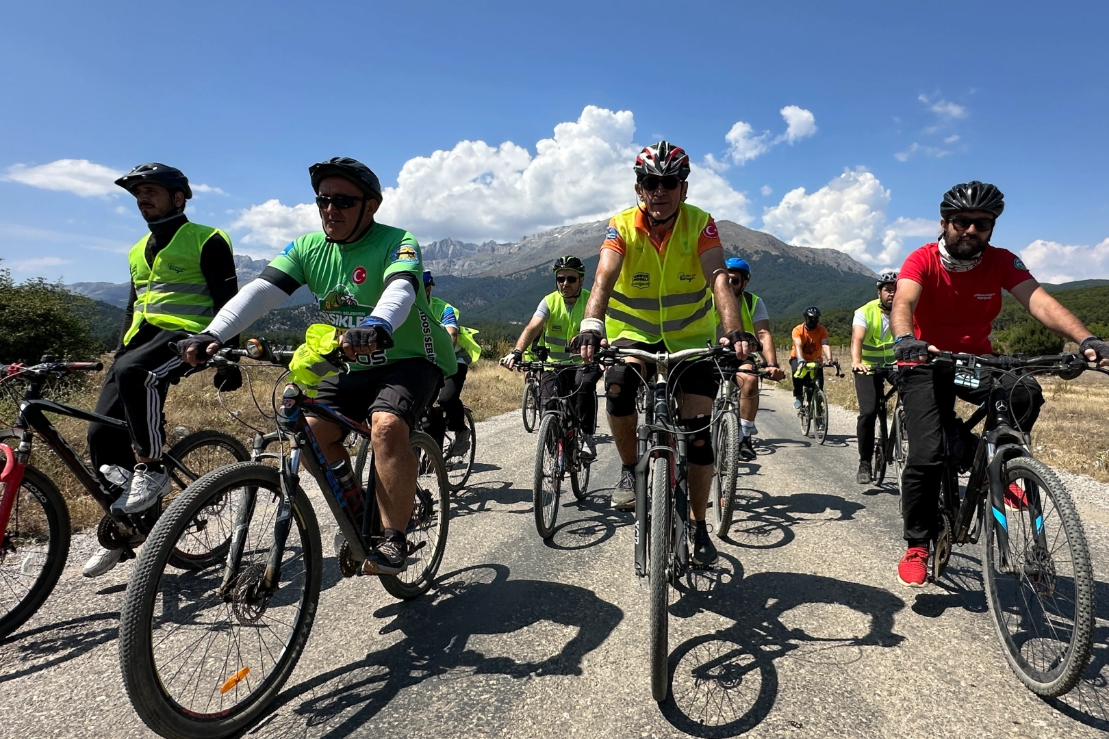 Beyşehir’de Tarih ve Doğa İçin Pedal Çevirin!