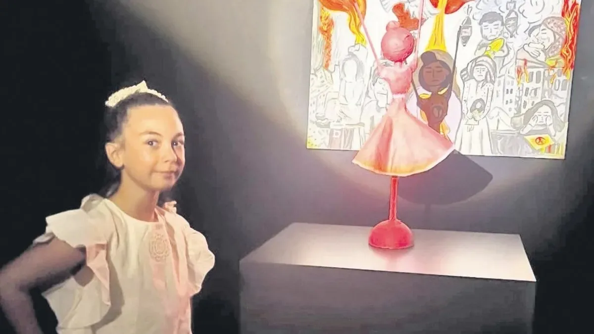 Bienal’de 8 Yaşındaki Kızın Umut Dolu Eseri