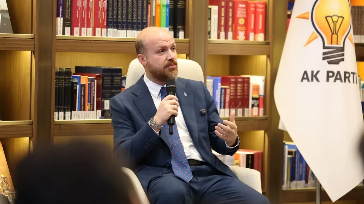Bilal Erdoğan, Kütüphane Sohbetleri’nde!