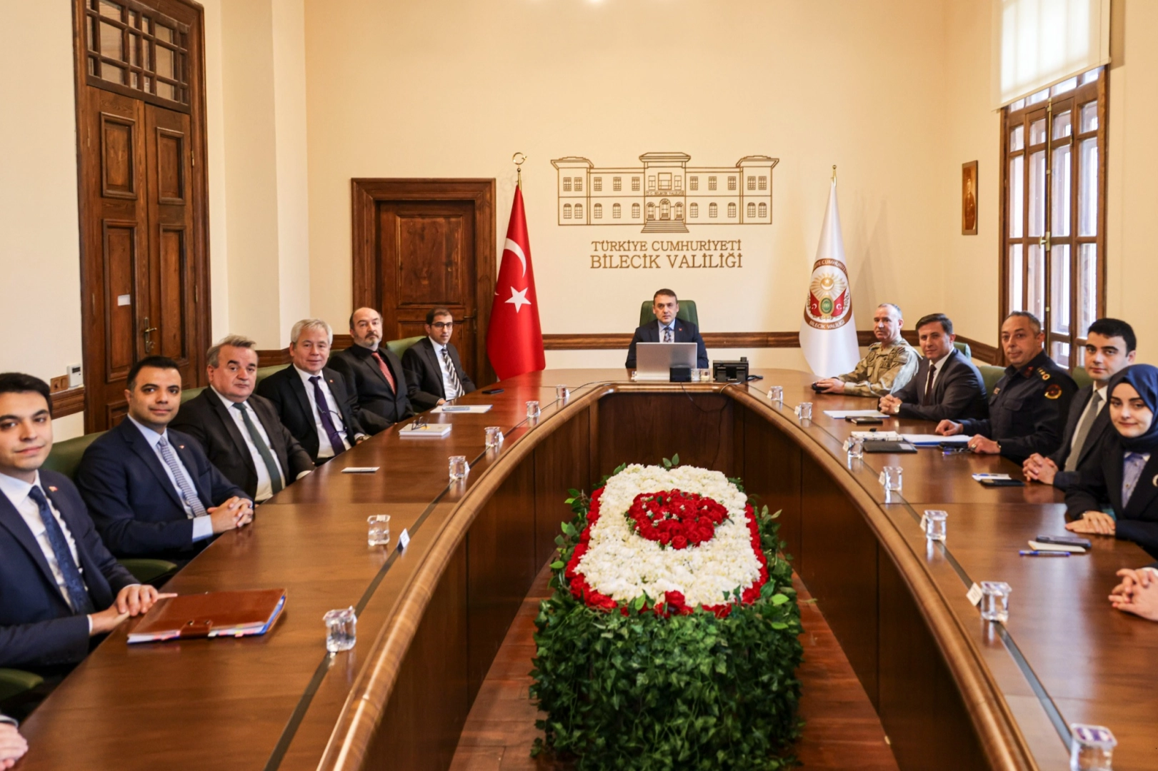 Bilecik’te Güvenlik Toplantısı: Huzur Vurgusu!