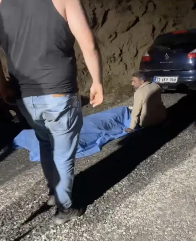 Bingöl de can pazarı! Uçuruma yuvarlandılar... 4 ölü, 5 yaralı 2