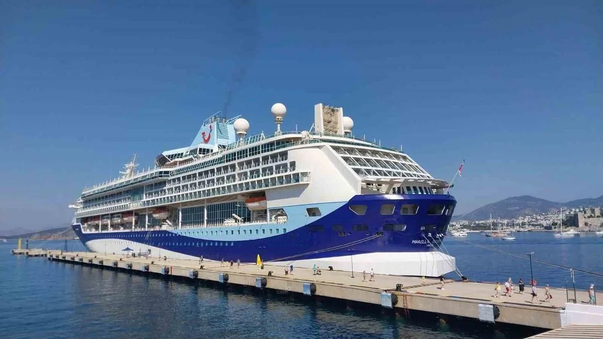 Bodrum’a Dev Gemiyle 1790 Turist Geldi!