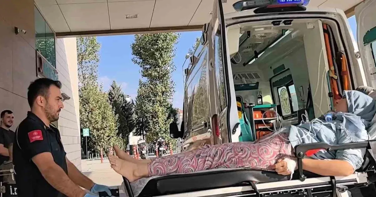 Boğazköy’de Samanlık Yangını: 1 Yaralı!