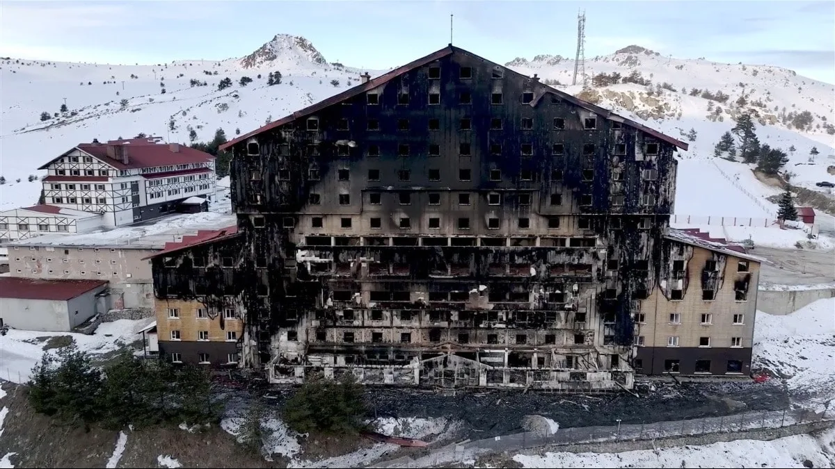 Yangın sonrası otel görseli