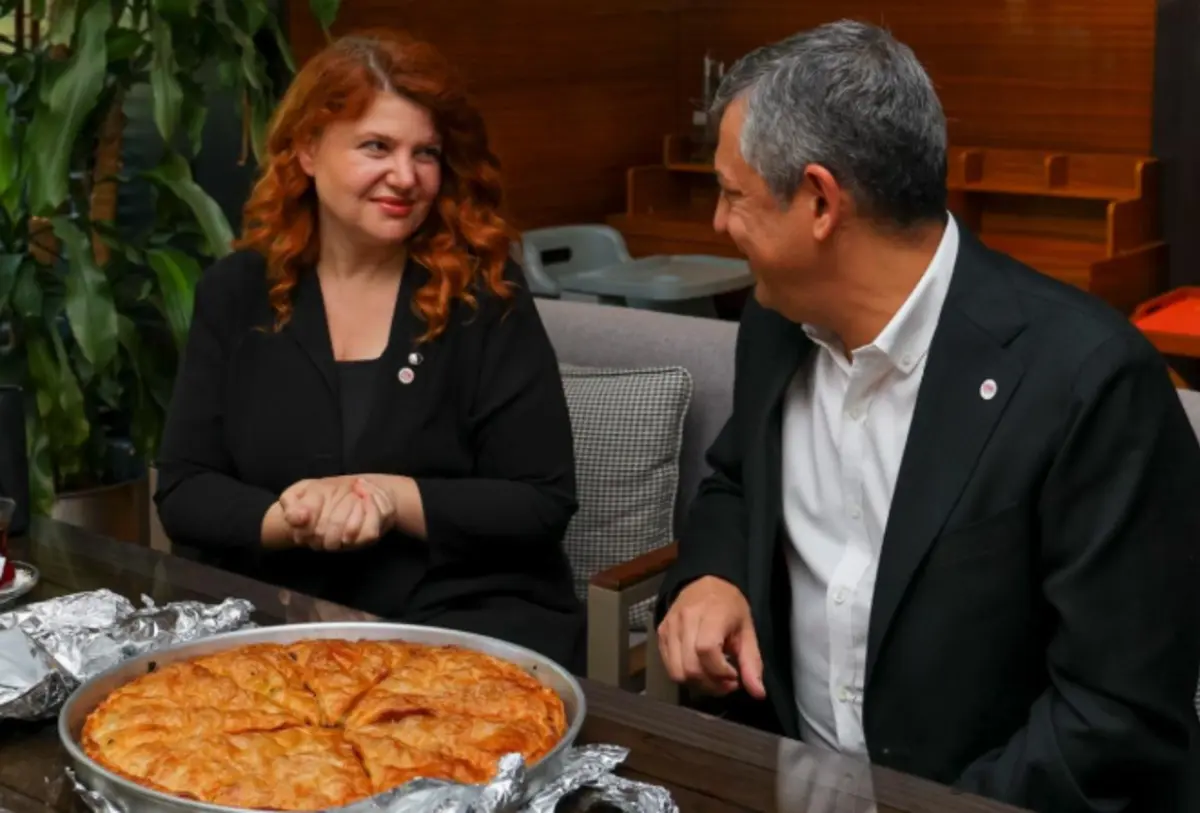 Tersleyip tövbe tövbe demişti... Börek geriliminde son perde! Bir araya geldiler 3