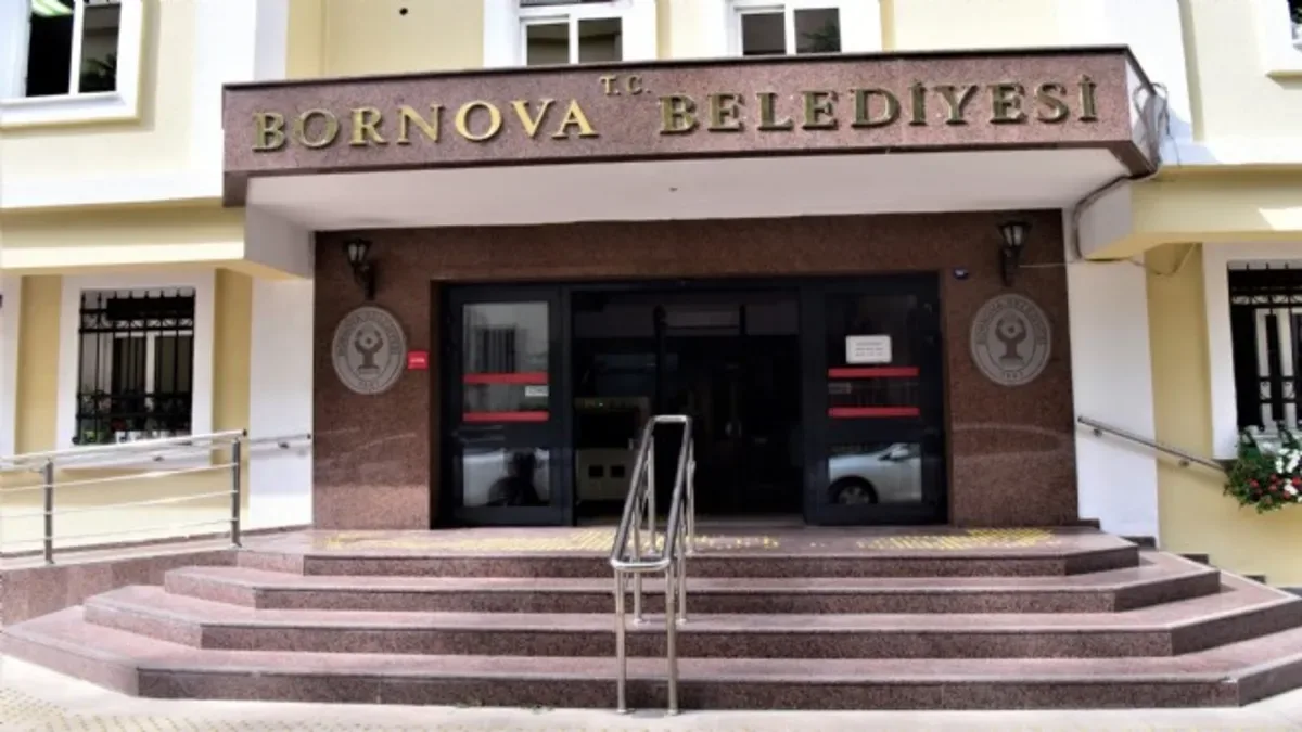 Bornova’da Denetim Raporu Krizi: Skandallar Sürüyor!