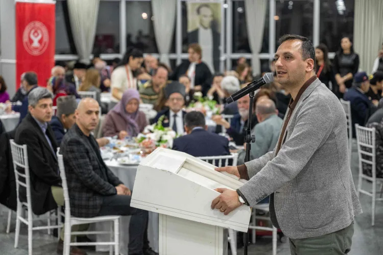 Bornova’da İstiklal Marşı ile Birlik ve Vefa