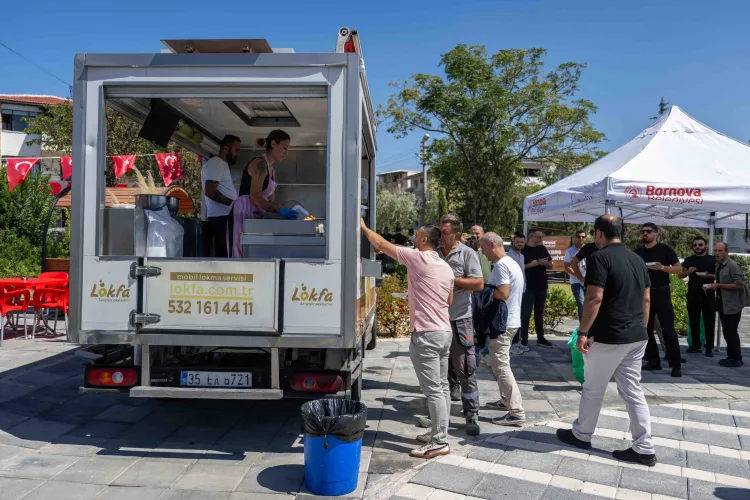 Bornova’da KKTC Kazası İçin Anma Etkinliği