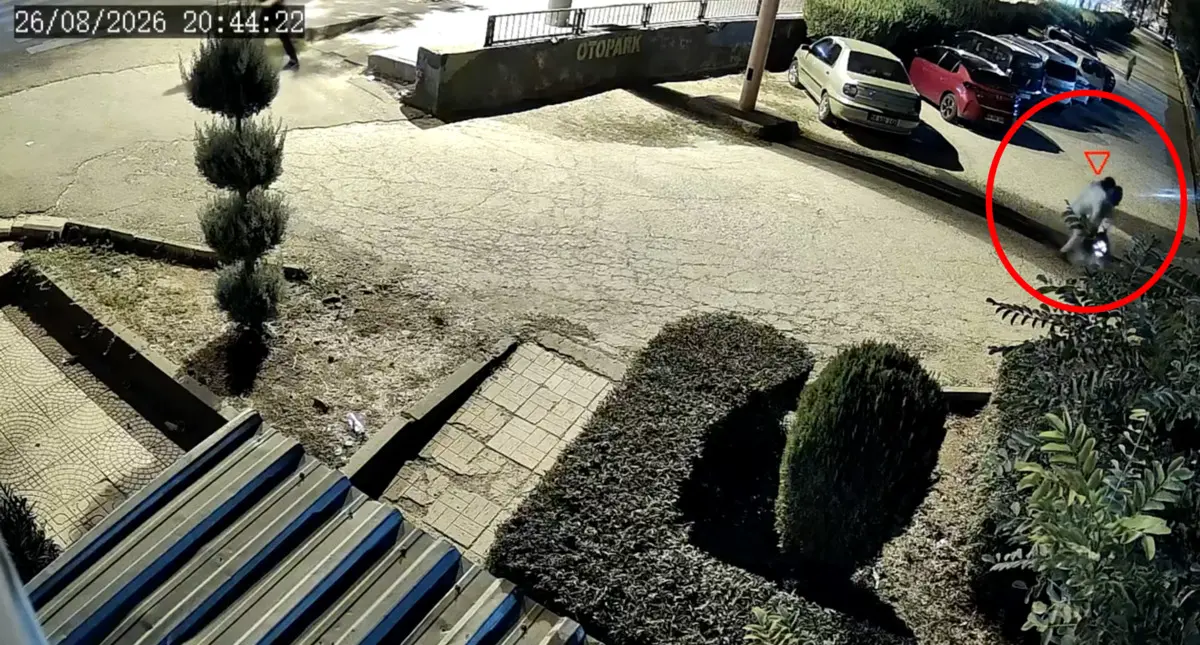 Kucağında çocuk varken katletti! Diyarbakır daki kahreden kadın cinayeti kamerada 3
