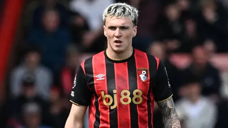 Bournemouth’tan Jimenez’e Mesaj Krizi! Kadro Dışı!
