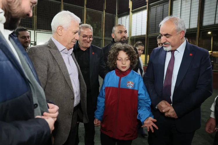 Bozbey, İnegöl Güvenspor’a Saha Yenileme Müjdesi!