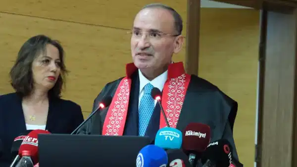 Bozdağ: Anayasa 223 Yamalı Bohça, Yeni İhtiyaç!