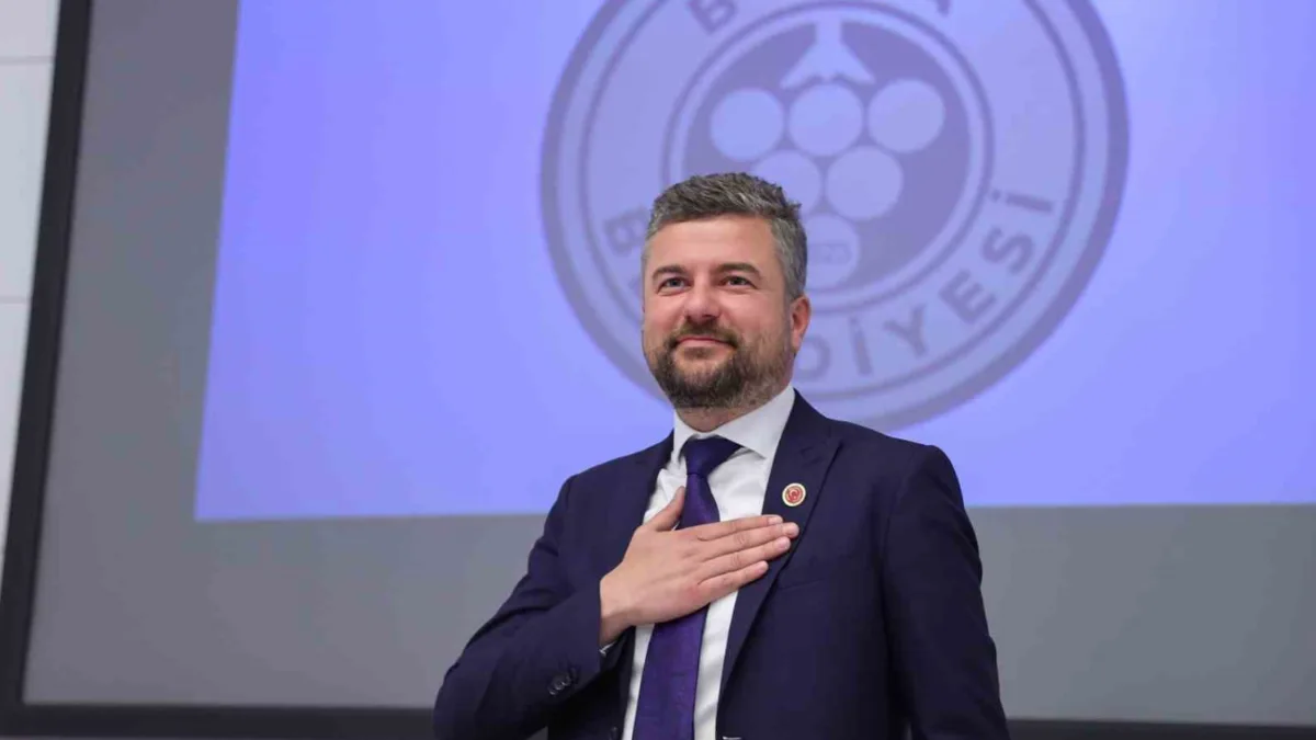 Buca Belediye Başkanı Yolsuzlukla Görevden Alındı